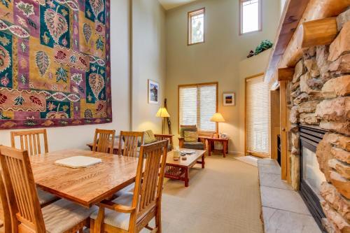 Mammoth Green Condos