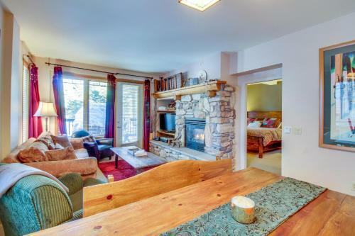 Mammoth Green Condos