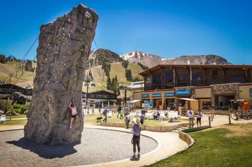 Mammoth Green Condos