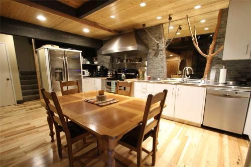 Apartamento Bigwood 80 ( 2-bedroom Condo )