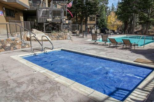 Apartamento Bigwood 80 ( 2-bedroom Condo )
