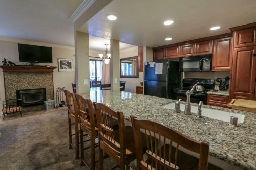 Apartamento Horizons 4 #165 Condo
