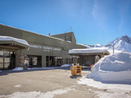 Snowcreek 233