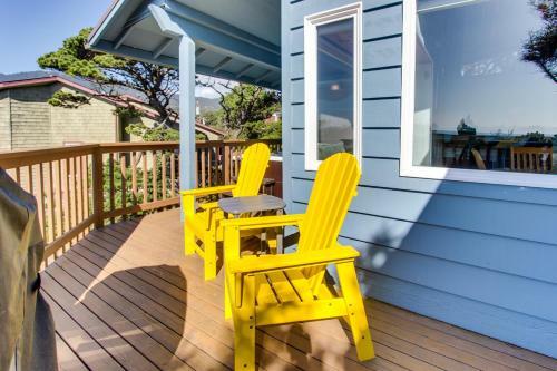 Manzanita Beach Cottage
