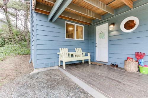 Manzanita Beach Cottage
