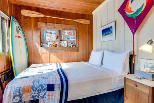 Cottage By The Sea (mca #1213)