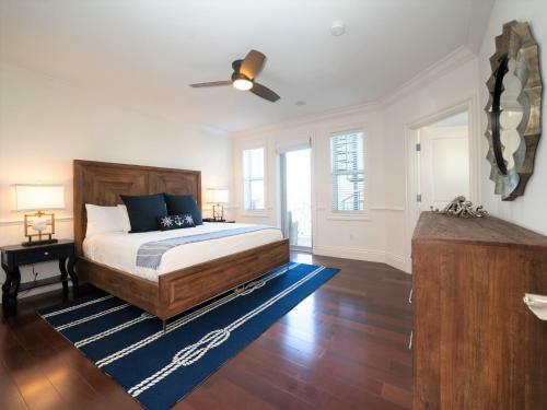Marlin Bay Yacht Club - Residence #3829
