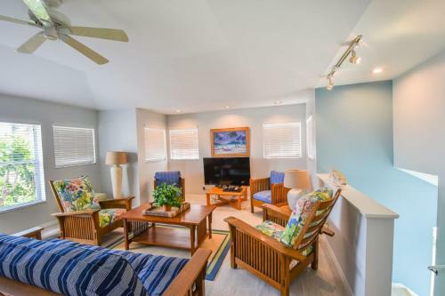 Elm Ct. 830 Marco Island Vacation Rental Home
