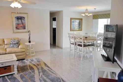 1268 Balboa Court