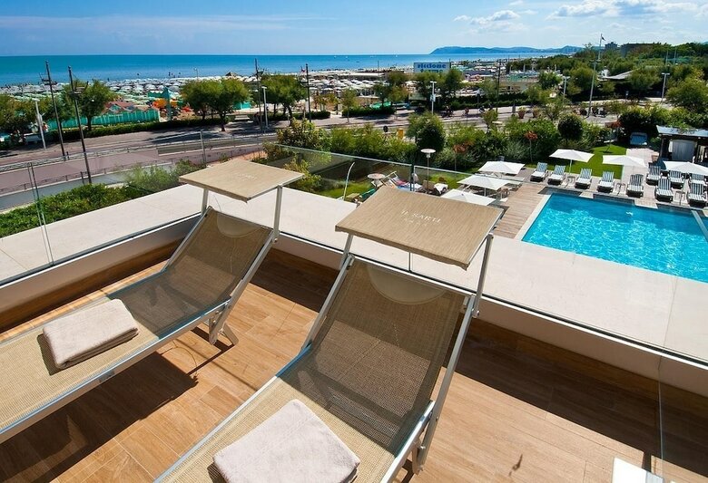 Hotel Sarti