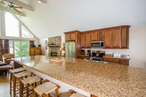 Taylor Made Six-bedroom Holiday Home