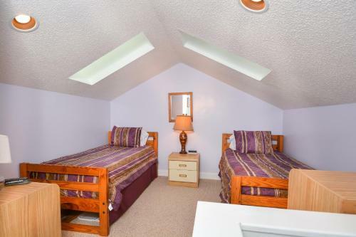 Deep Creek Village #29 Three-bedroom Townhome