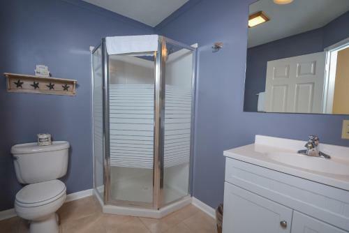 Creeks Edge Three-bedroom Holiday Home