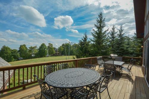 Steden Court Eight-bedroom Holiday Home