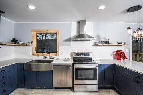 Little Bear Four-bedroom Holiday Home