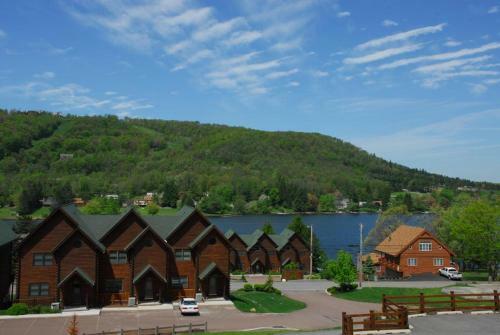 No Worries Five-bedroom Holiday Home