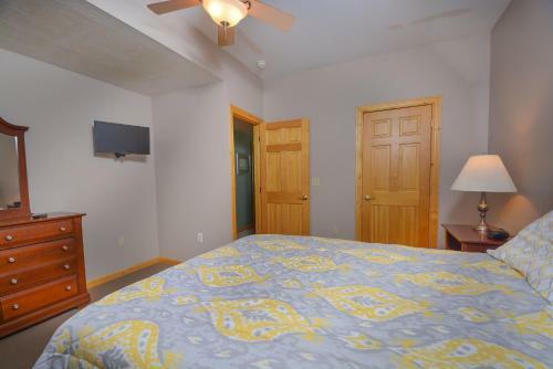 No Worries Five-bedroom Holiday Home