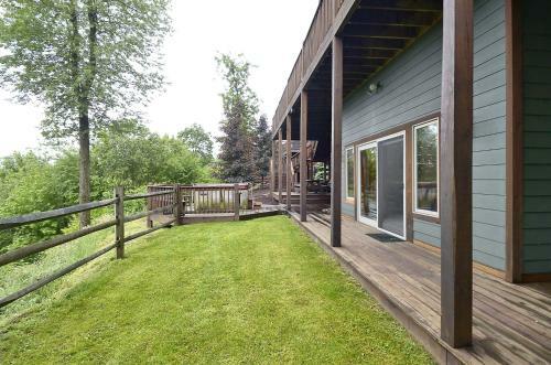 Irvana Six-bedroom Holiday Home