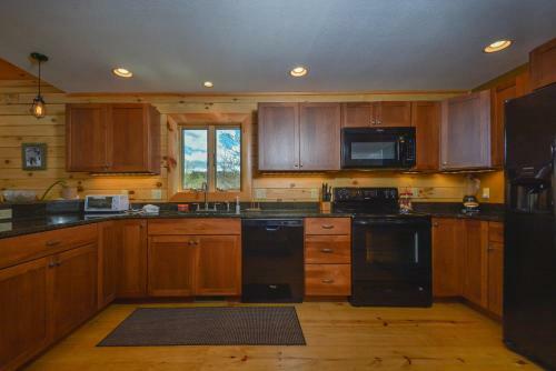 Zen At Southridge Four-bedroom Holiday Home