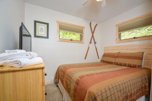 Cherry Cove Cottage Two-bedroom Holiday Home
