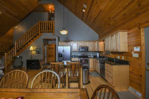 Easy Like Sunday Morning Three-bedroom Holiday Home