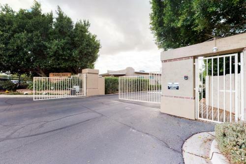 Parklinks At Superstition Springs