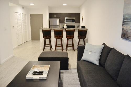 Apartamento Alhambra View | 2 Bedroom | 4th Flr 02