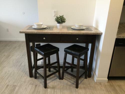 Apartamento Alhambra View | 2 Bedroom | 3rd Flr 00