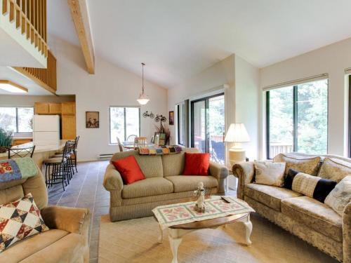 Aspen Village Condo #h-39