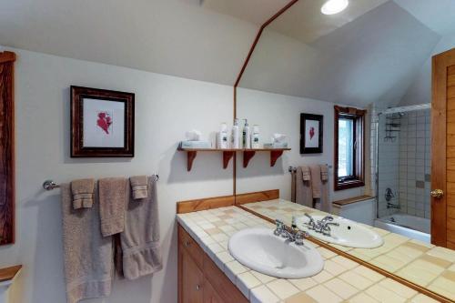 Rio Vista Retreat