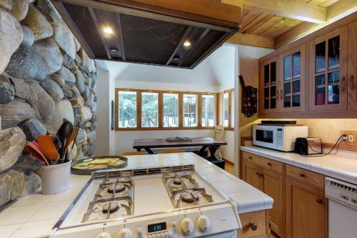 Rio Vista Retreat
