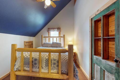 Majestic Mountain Lodge