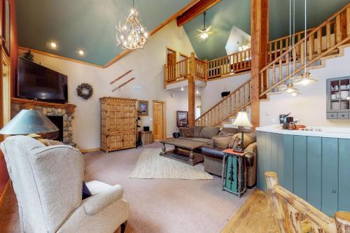 Majestic Mountain Lodge
