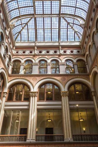 Apartamento Open Loft Downtown 2br Apt W/ Huge Skylight