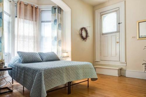 One Bedroom Apartment With Patio