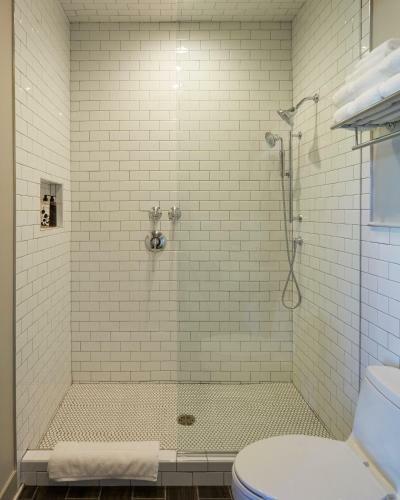 Hotel Kinn Guesthouse