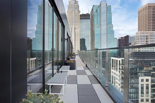 Apartamento Downtown West 1212
