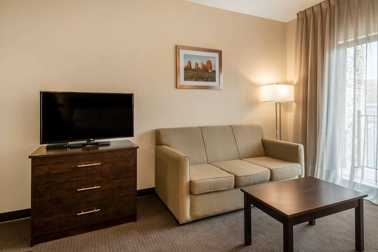 Hotel Mainstay Suites Moab Near Arches National Park