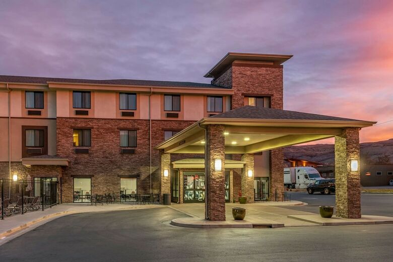 Hotel Mainstay Suites Moab Near Arches National Park