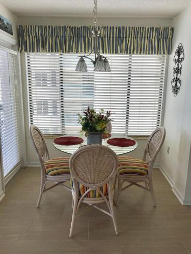 Apartamento Crescent Towers II 508 Condo