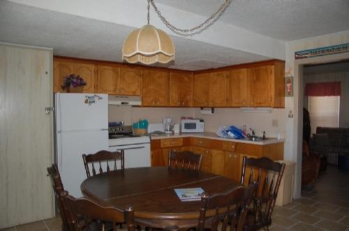 8000-7 Madison Home
