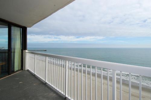 Apartamento Sands Ocean Club 1127/1128 Condo
