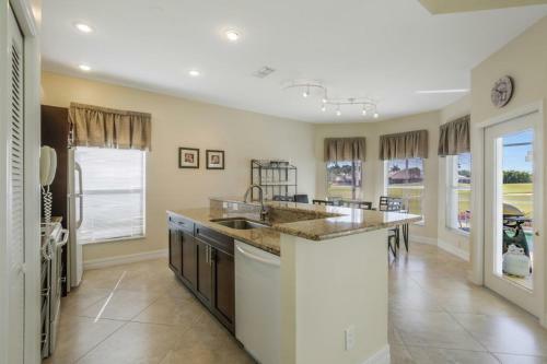 Falcons Glen Home #12950