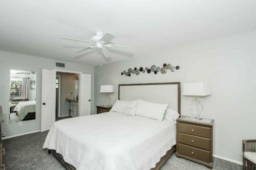 Park Shore Resort, 1st Floor, Bldg.f