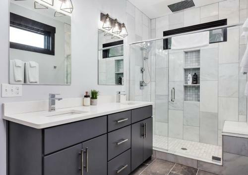 Four-bedroom Four-bath West End Townhouse