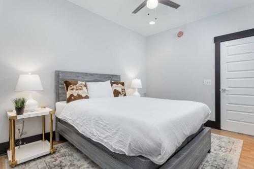 Four-bedroom Four-bath West End Townhouse