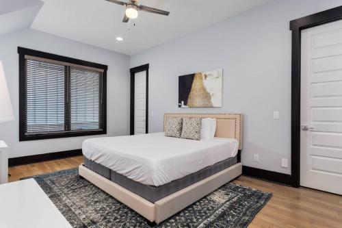 Four-bedroom Four-bath West End Townhouse