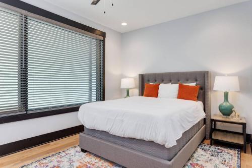 Four-bedroom Four-bath West End Townhouse