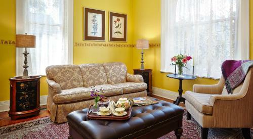 1501 Linden Manor B&B