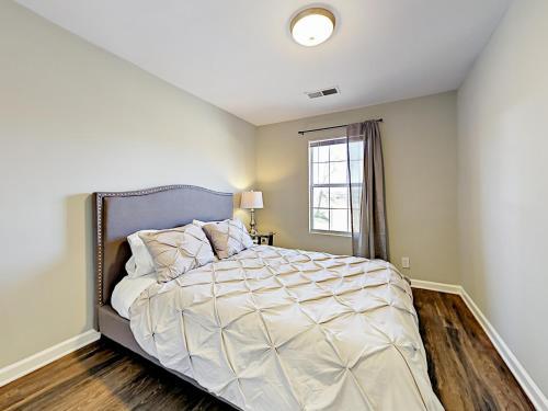 4th Avenue South Apartment Apts